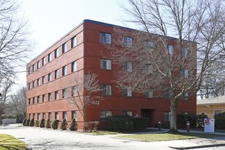 Plus de détails pour 1172 Beacon St, Newton, MA - Bureau/Médical à louer