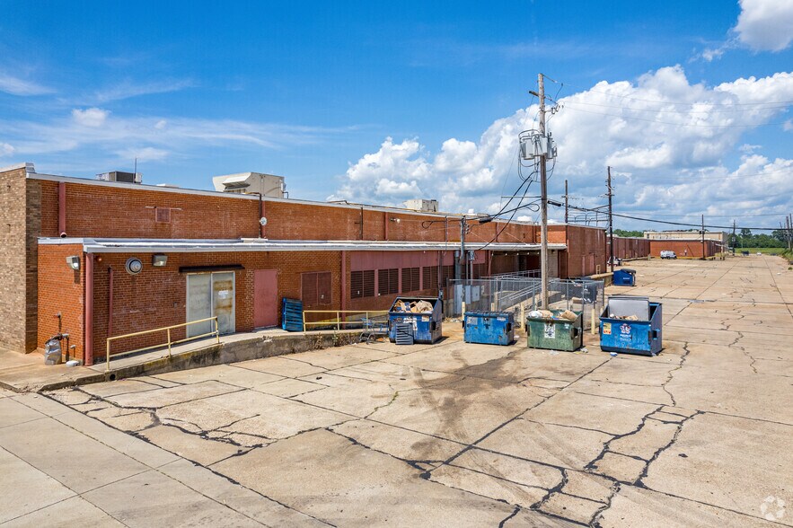 1253 Shreveport Barksdale Hwy, Shreveport, LA à louer - Photo du bâtiment - Image 3 de 5