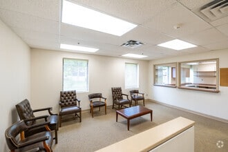 140 Boulevard, Washington, NJ for lease Interior Photo- Image 1 of 11