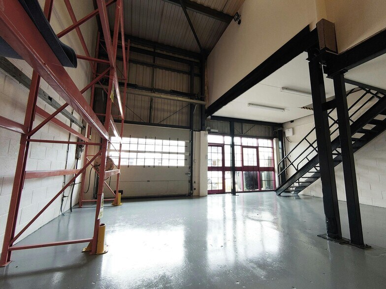 5 Brunel Rd, Totton for lease - Building Photo - Image 2 of 9
