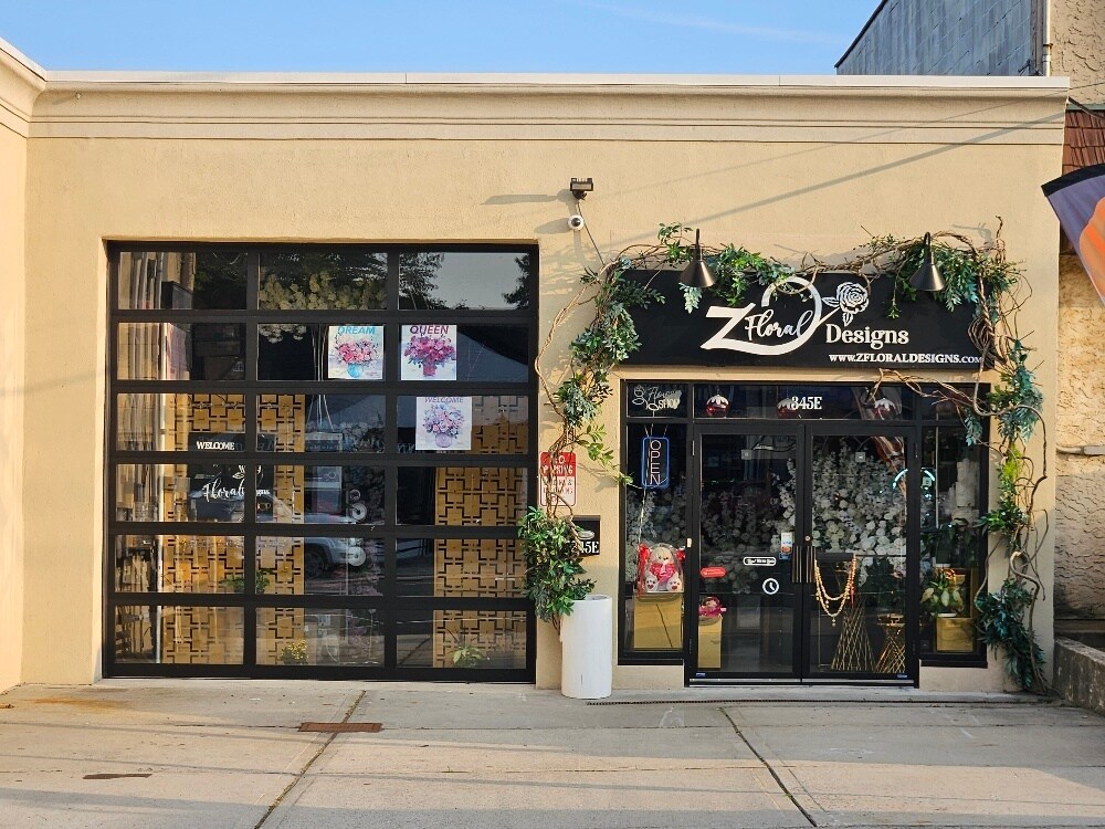 345 Hillside Ave, Williston Park, NY for lease Building Photo- Image 1 of 18