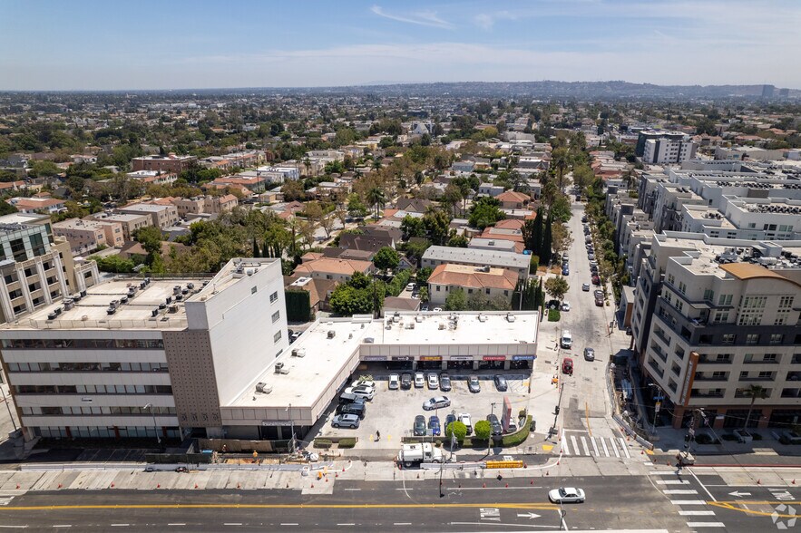 5162-5180 Wilshire Blvd, Los Angeles, CA à louer - Photo du bâtiment - Image 3 de 3