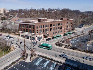 Plus de détails pour 253 E Washington St, New Castle, PA - Bureau/Commerce de détail à louer