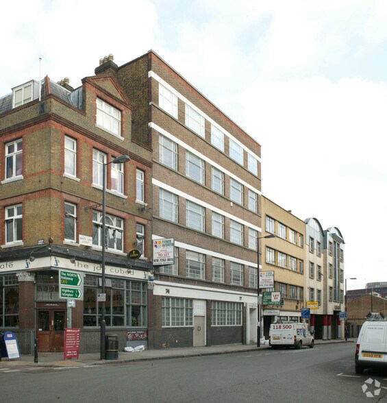 74-77 White Lion St, London for lease - Building Photo - Image 2 of 4