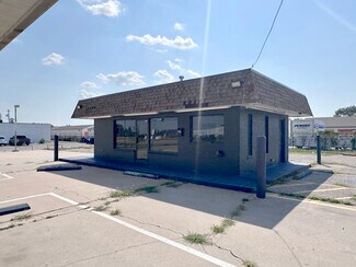 Plus de détails pour 3801 S Seneca St, Wichita, KS - Commerce de détail à louer