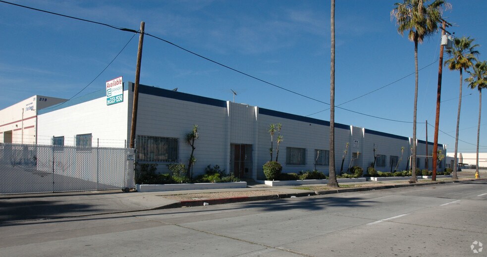18207 S Broadway, Gardena, CA à louer - Photo du bâtiment - Image 2 de 10