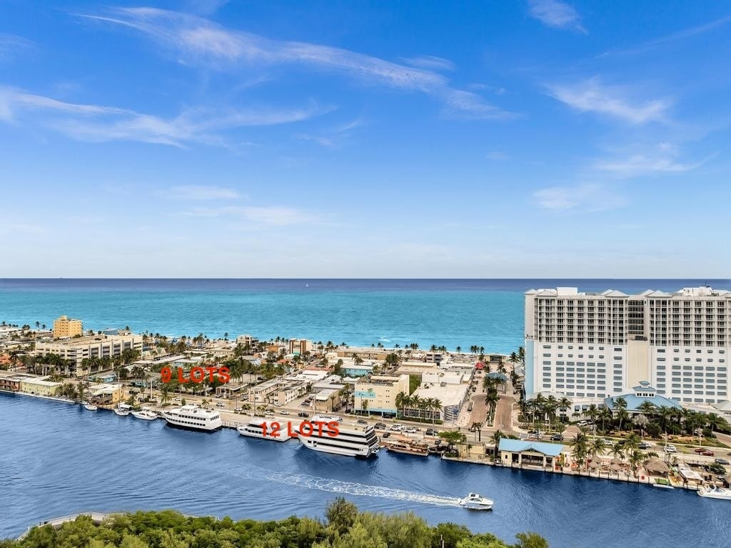 1409 Ocean dr, Hollywood, FL for sale Primary Photo- Image 1 of 2