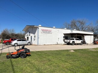 Plus de détails pour 707 E Milam St, Wharton, TX - Flex à vendre