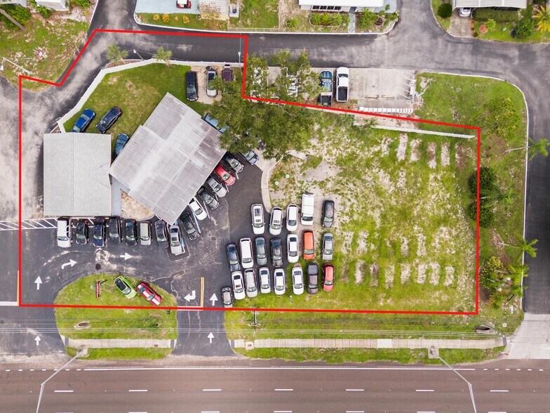 38799 US Highway 19 N, Tarpon Springs, FL à vendre - Aérien - Image 1 de 14