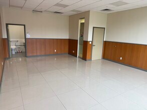 20925-20945 Northern Blvd, Bayside, NY for lease Interior Photo- Image 2 of 9