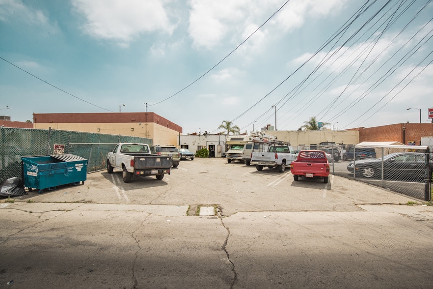 925 S La Brea Ave, Inglewood, CA for sale - Building Photo - Image 2 of 6