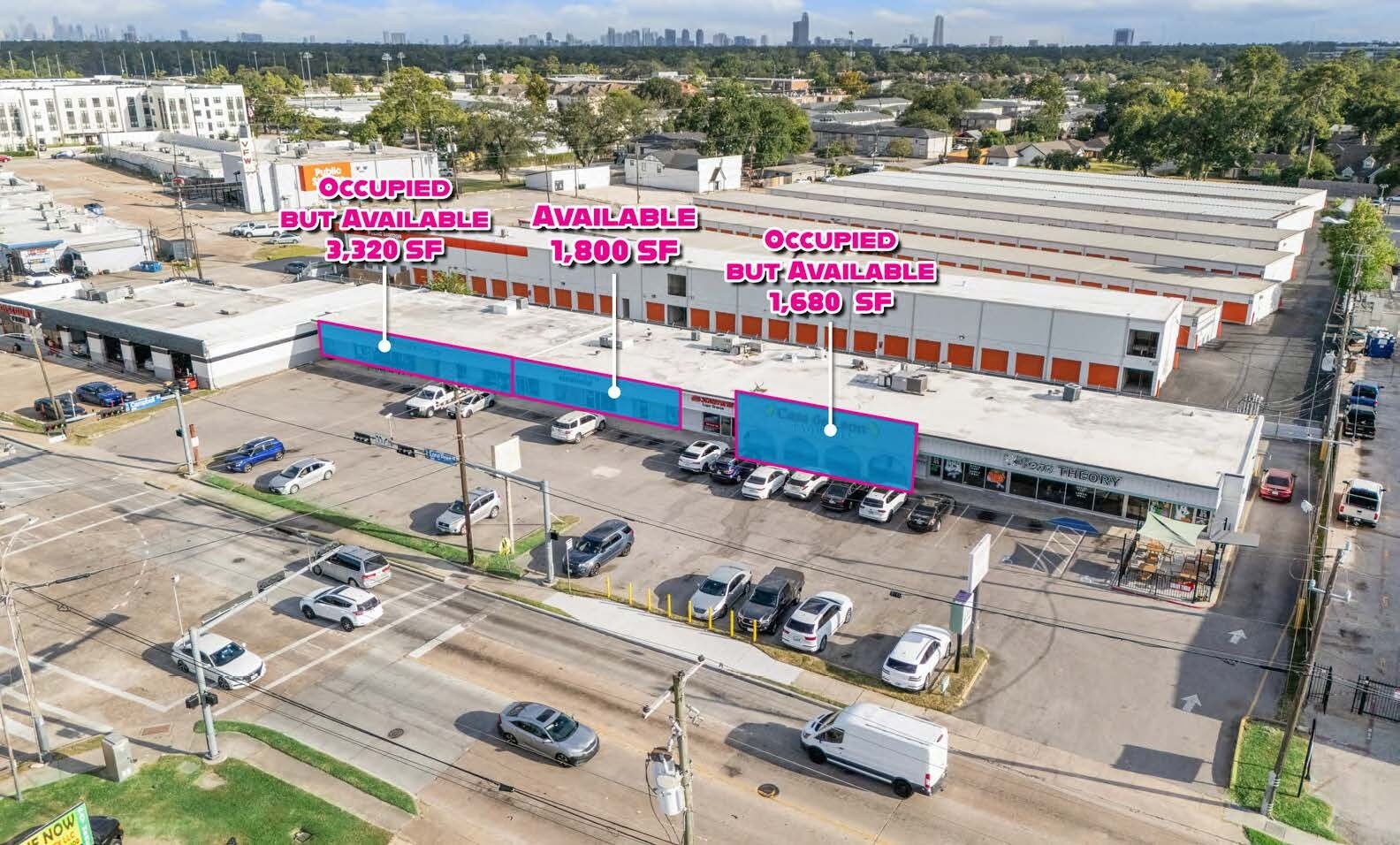 9207-9221 Long Point Rd, Houston, TX à louer Photo du bâtiment- Image 1 de 5