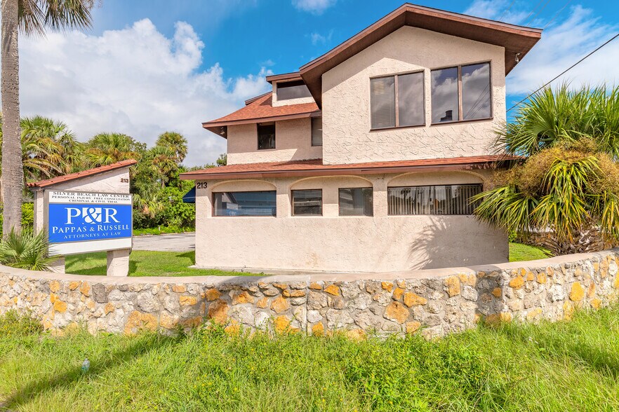213 Silver Beach Ave, Daytona Beach, FL à vendre - Photo du bâtiment - Image 1 de 15