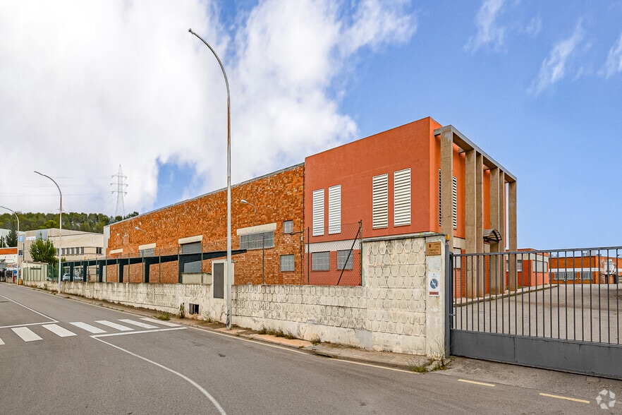 Industriel dans Rubí, Barcelona à vendre - Photo du bâtiment - Image 1 de 8
