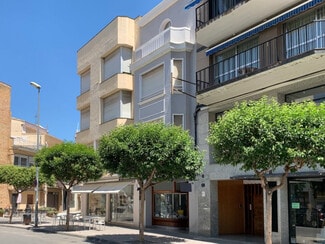 Plus de détails pour Commerce de détail à vendre