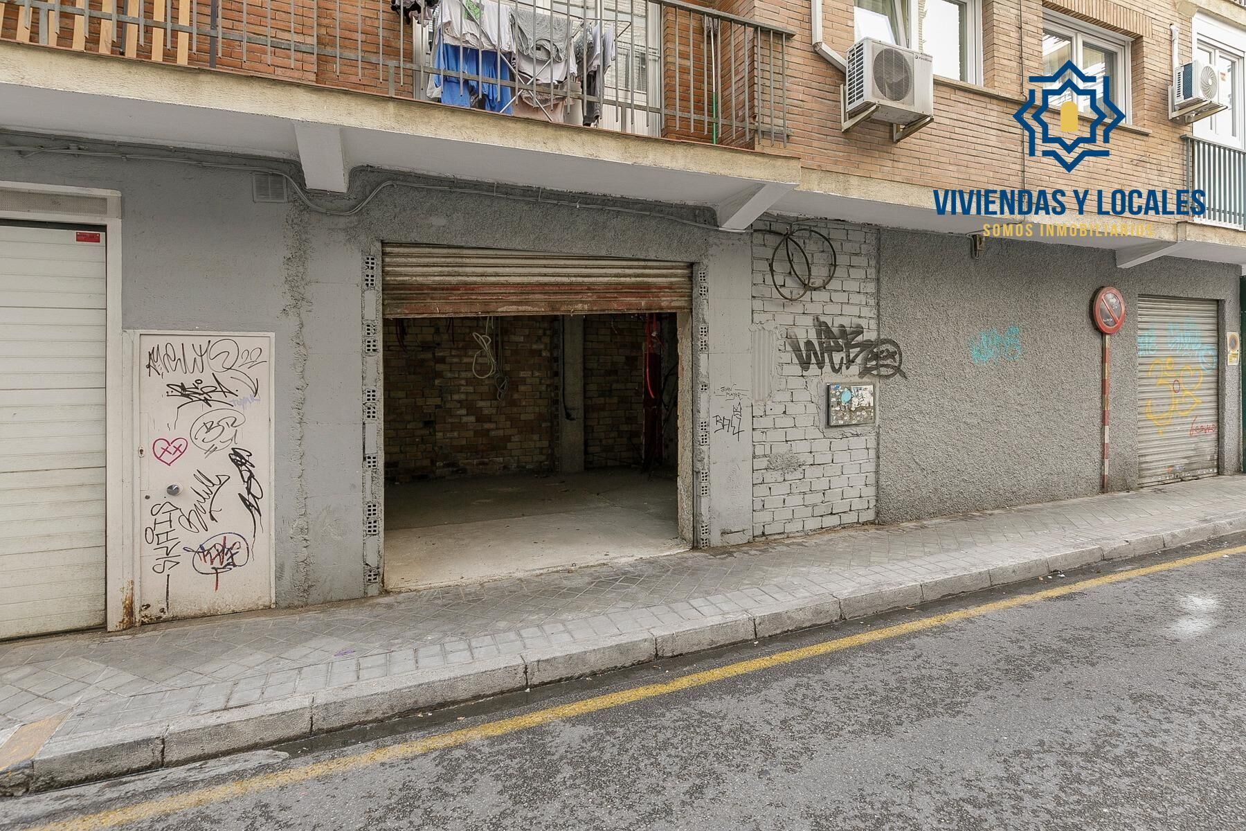 Calle Tierra del Fuego, 1-1, Granada, Granada à vendre Photo du bâtiment- Image 1 de 8