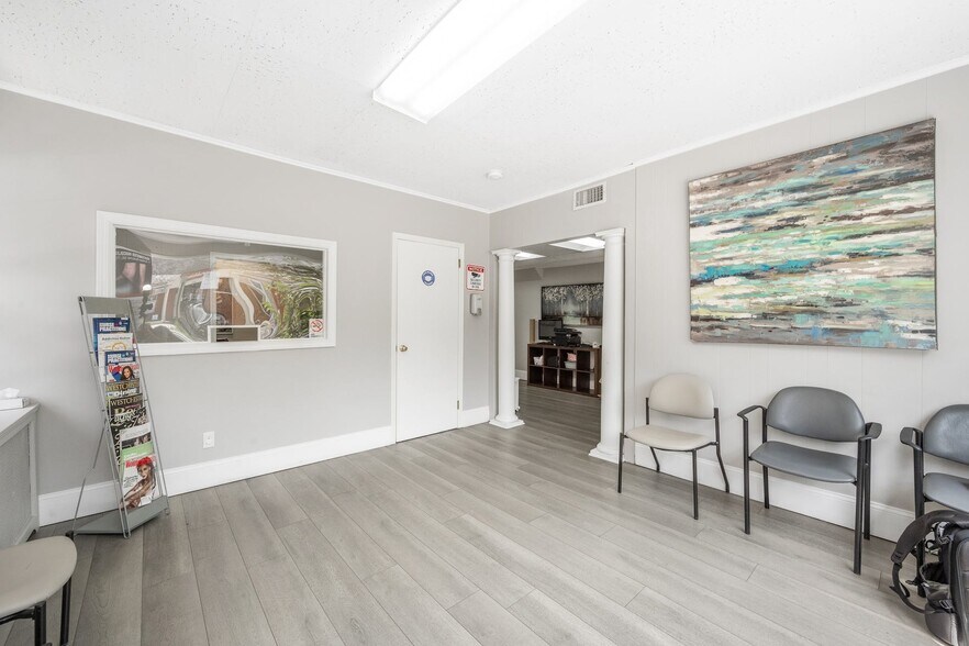 504 Gramatan Ave, Mount Vernon, NY à louer - Photo du bâtiment - Image 3 de 31