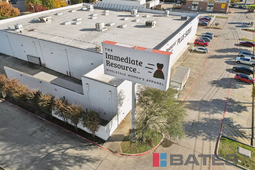 8330 N Stemmons Fwy, Dallas, TX for sale - Building Photo - Image 3 of 21