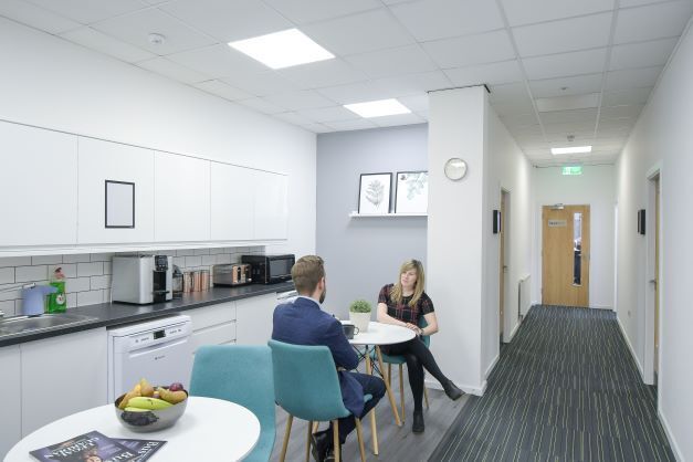 4 Coop Pl, Bradford à louer - Photo du bâtiment - Image 3 de 6