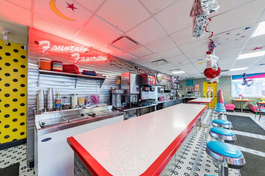 1111 Fairmont Ave, Fairmont, WV à vendre - Photo du bâtiment - Image 3 de 29