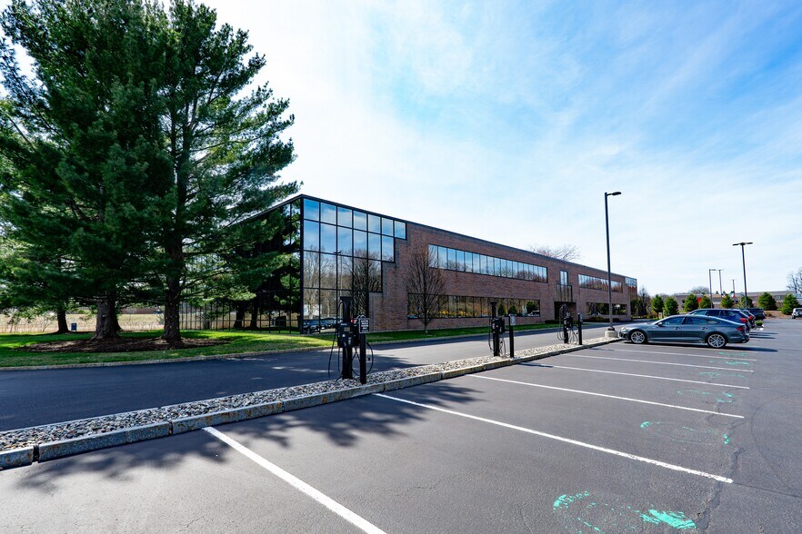 255 Washington Avenue Ext, Albany, NY à louer - Photo du bâtiment - Image 2 de 16
