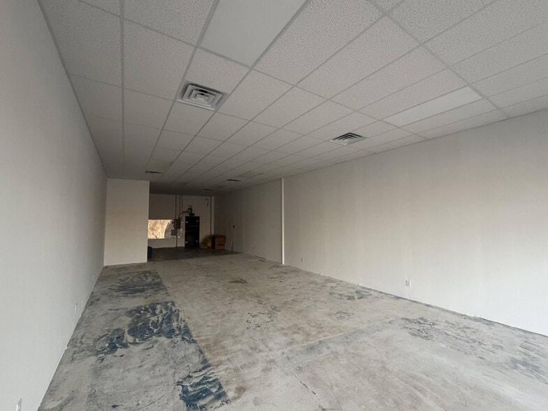 2700 Broad St, Chattanooga, TN à louer - Photo du bâtiment - Image 2 de 4