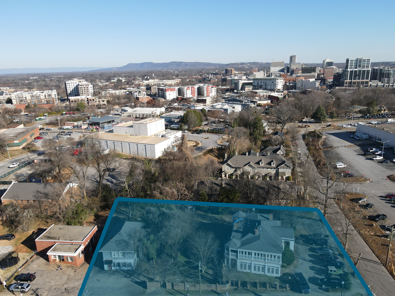 Corner of Howe and Bradshaw, Greenville, SC for lease - Aerial - Image 1 of 5