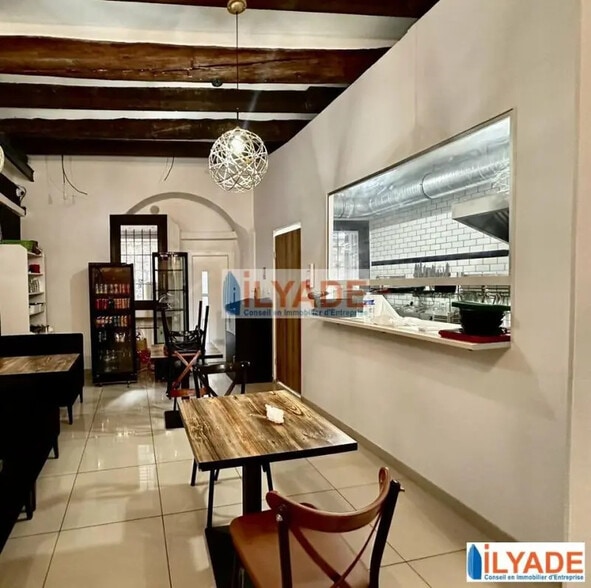 129 Avenue Roger Salengro, Marseille à louer - Photo intérieure - Image 3 de 8