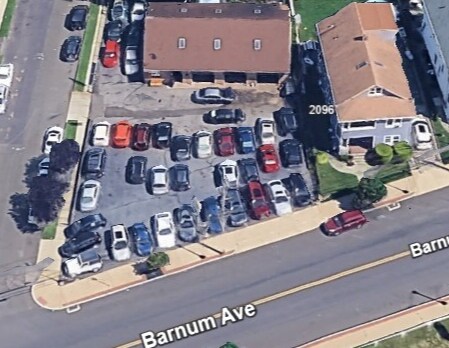 2100 Barnum Ave, Bridgeport, CT à vendre - Photo du bâtiment - Image 3 de 5