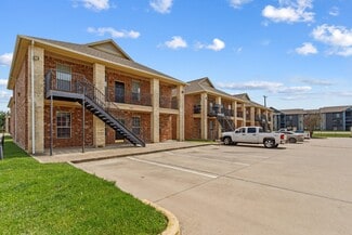 Plus de détails pour 2406-2418 S University Parks Dr, Waco, TX - Multi-résidentiel à vendre