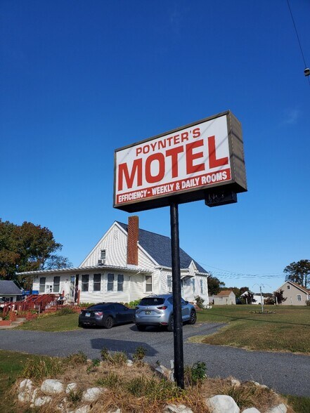 12374 S DuPont Hwy, Felton, DE à vendre - Photo du bâtiment - Image 2 de 45