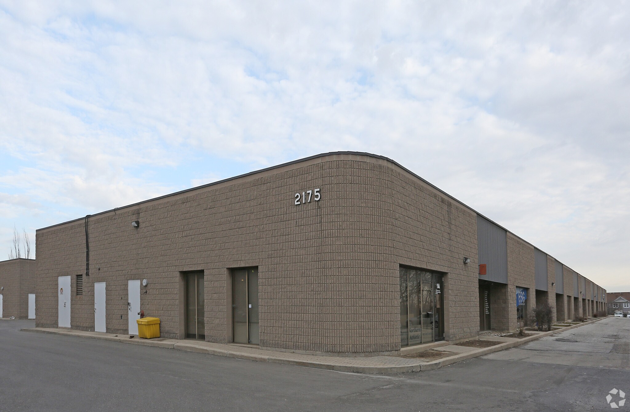 2175 Dunwin Dr, Mississauga, ON for sale Primary Photo- Image 1 of 1