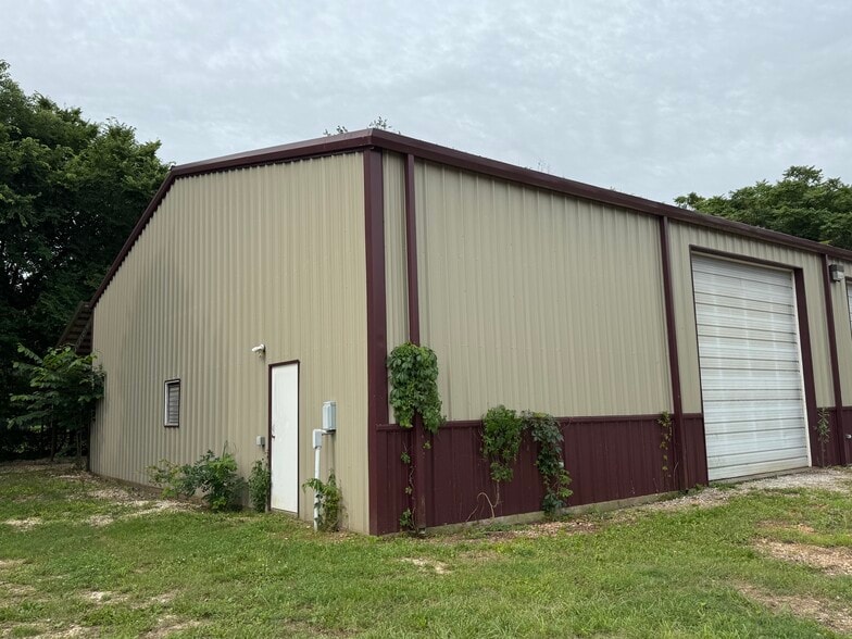12329 Three Elms Rd, Farmington, AR for lease - Building Photo - Image 3 of 7