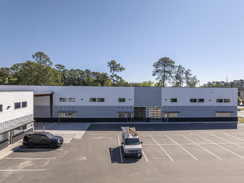 8120 Windsor Hill Blvd, North Charleston, SC for lease - Building Photo - Image 3 of 5