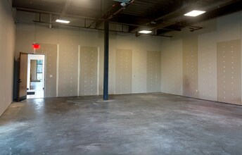 100 Enterprise Dr, Rincon, GA for lease Interior Photo- Image 1 of 3