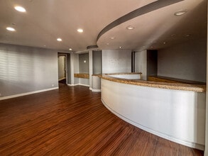 74785 Highway 111, Indian Wells, CA à louer Photo intérieure- Image 2 de 17