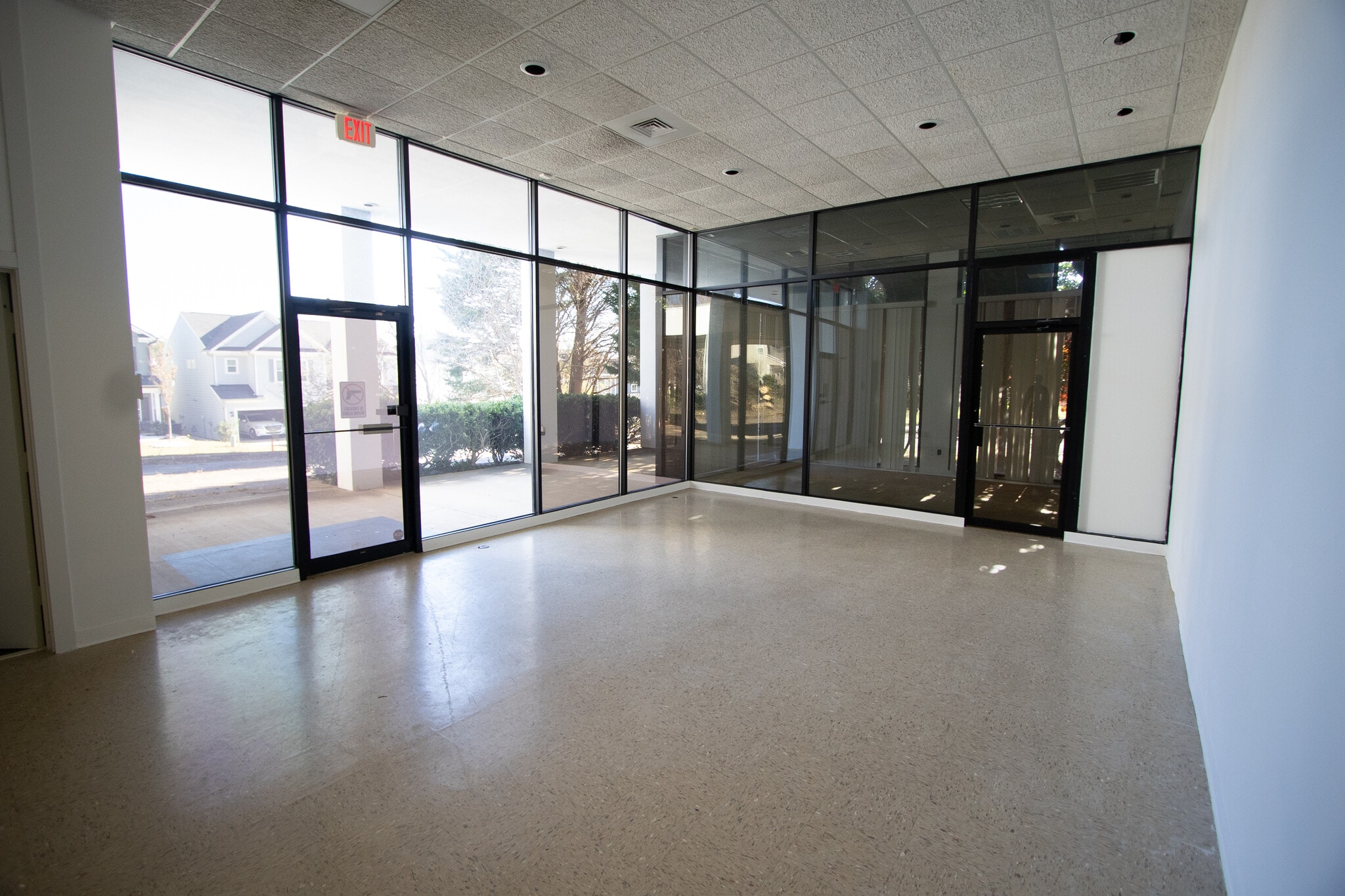 200 Dillon Cir, Spartanburg, SC for sale Interior Photo- Image 1 of 34