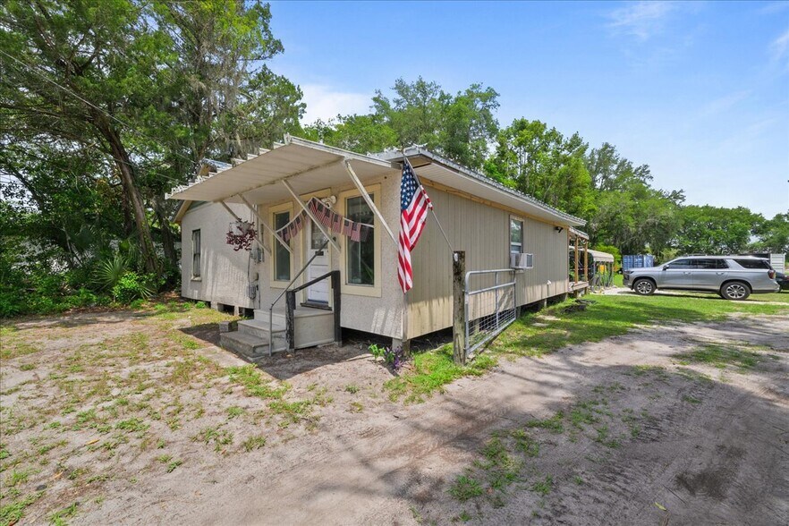 6100 Crill Ave, Palatka, FL à vendre - Photo du bâtiment - Image 2 de 23