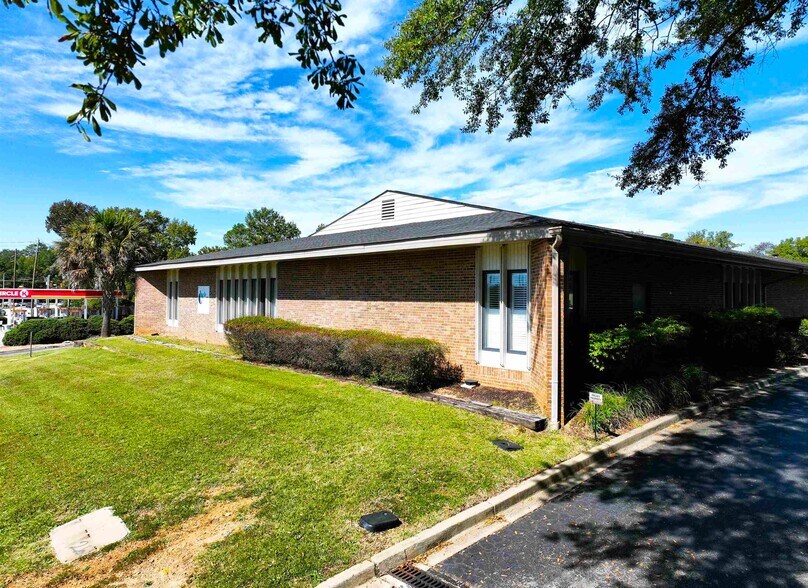 454 Berryhill Rd, Columbia, SC for sale - Building Photo - Image 2 of 15