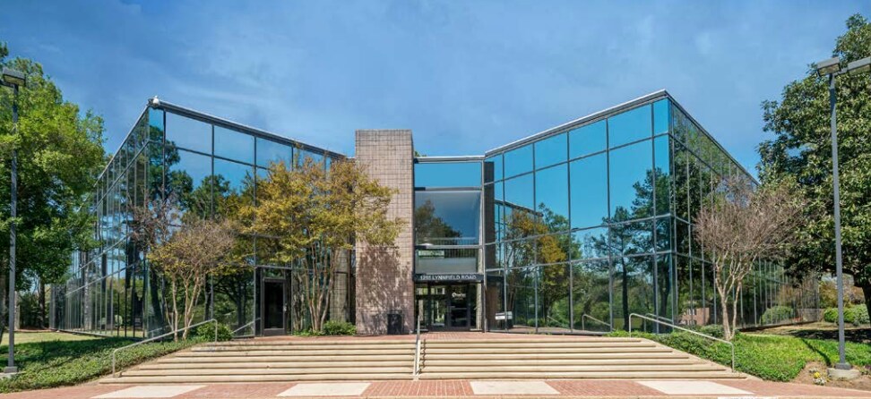 1355 Lynnfield Rd, Memphis, TN à louer - Photo du bâtiment - Image 3 de 16