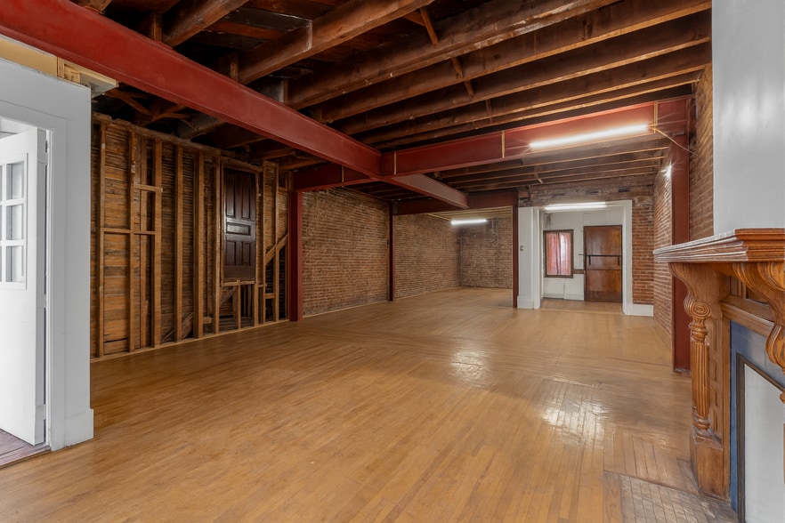 5258 Av Du Parc, Montréal, QC for sale - Building Photo - Image 2 of 15