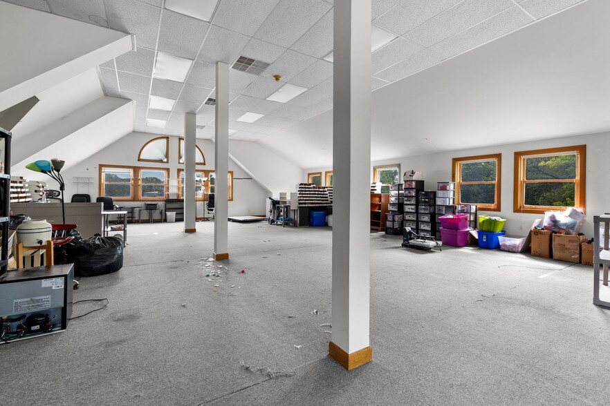 102 Bridge Rd, Salisbury, MA for lease - Building Photo - Image 2 of 18