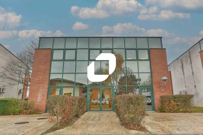 Office in Évry-Courcouronnes for lease Building Photo- Image 1 of 19
