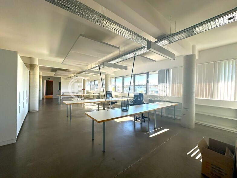 Office in Bruges for sale - Interior Photo - Image 1 of 5