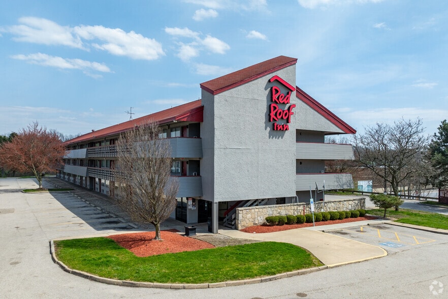 2939 S Arlington Rd, Akron, OH à vendre - Photo principale - Image 1 de 14