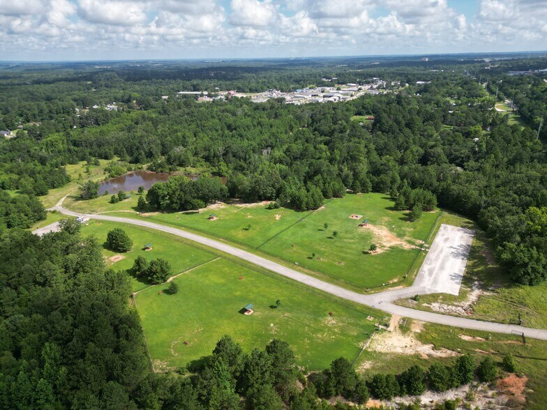 3349 Grande blvd, Tyler, TX à vendre - Photo du bâtiment - Image 2 de 6