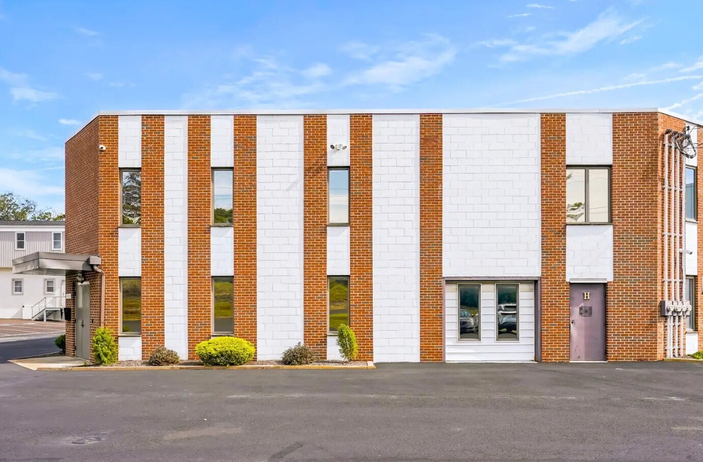 1458 County Line Rd, Huntingdon Valley, PA à vendre Photo du bâtiment- Image 1 de 7