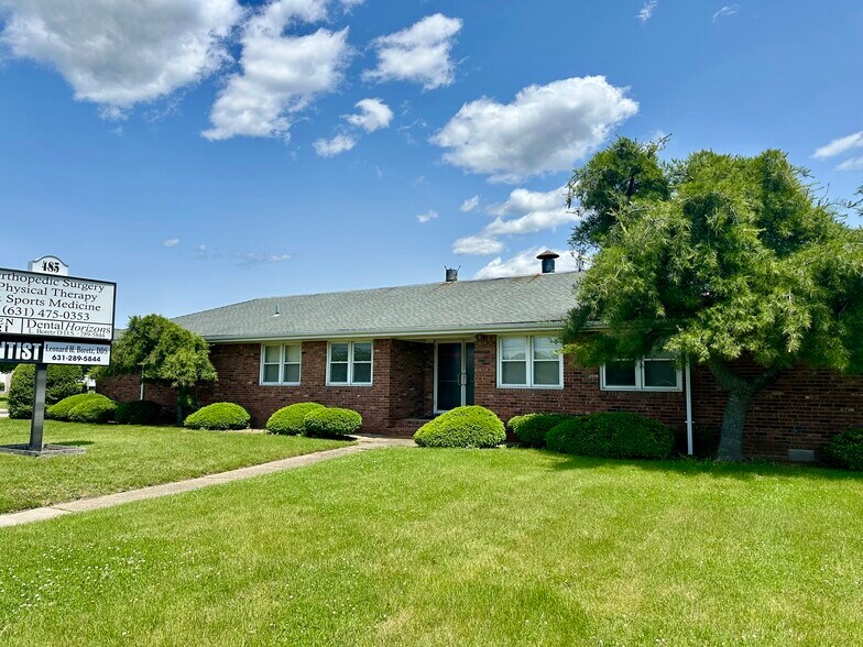 485 N Ocean Ave, Patchogue, NY à vendre - Photo du bâtiment - Image 1 de 12