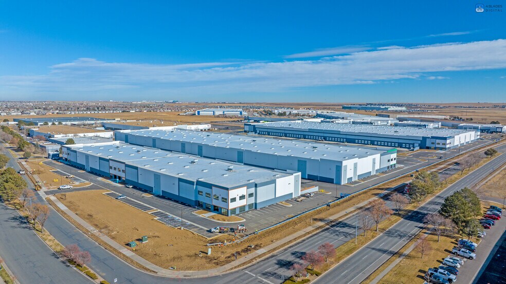 3250 N Himalaya Rd, Aurora, CO à louer - Photo du bâtiment - Image 3 de 3