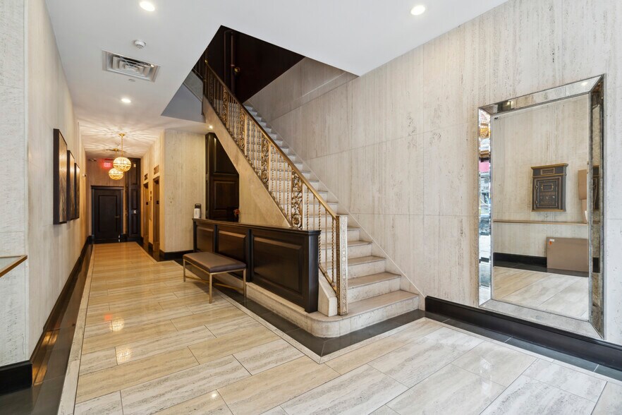 1737-1739 Chestnut St, Philadelphia, PA à louer - Photo intérieure - Image 3 de 14